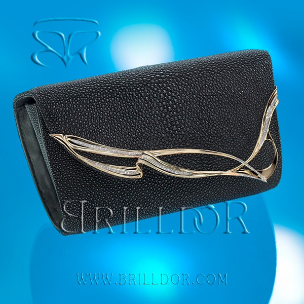 Midnight clutch