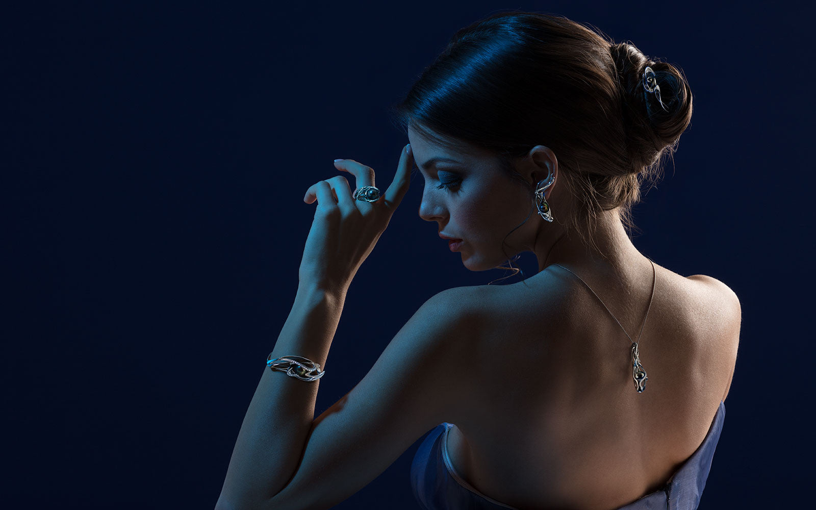 brilldor, jewellery, jewelry, bespoke jewellery, award winning jewellery, design jewellery, bespoke engagement ring, custom made jewellery, bespoke jewellery webshop, quality jewellery, bespoke platinum jewellery, bespoke diamond jewellery, personalized