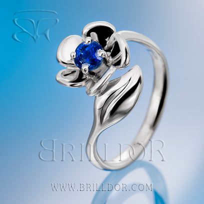 Bellis Perennis ring