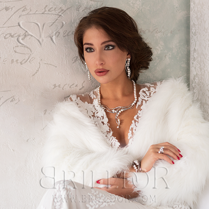 Flirt pearl row necklace